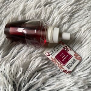 Tis the Season Wallflower